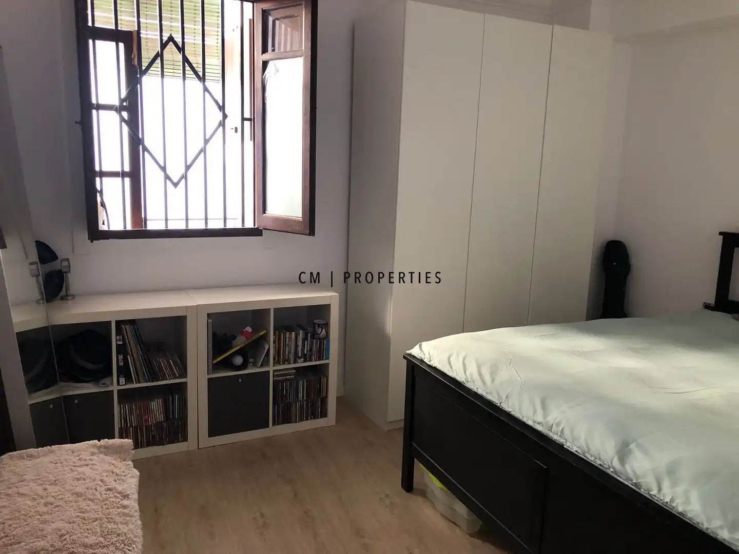 Schlafzimmer von Wohnung zur Miete in Valencia mit Klimaanlage, Heizung und Möbliert