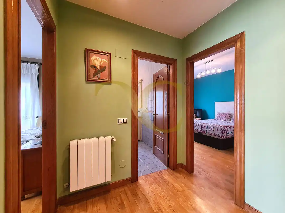 Bedroom of Houses for sale in Gijón   with Heating, Private garden and Terrace
