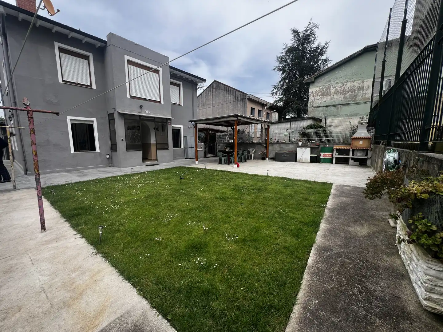 Garden of Detached homes for sale in Torrelavega   with Heating, Private garden and Parquet flooring