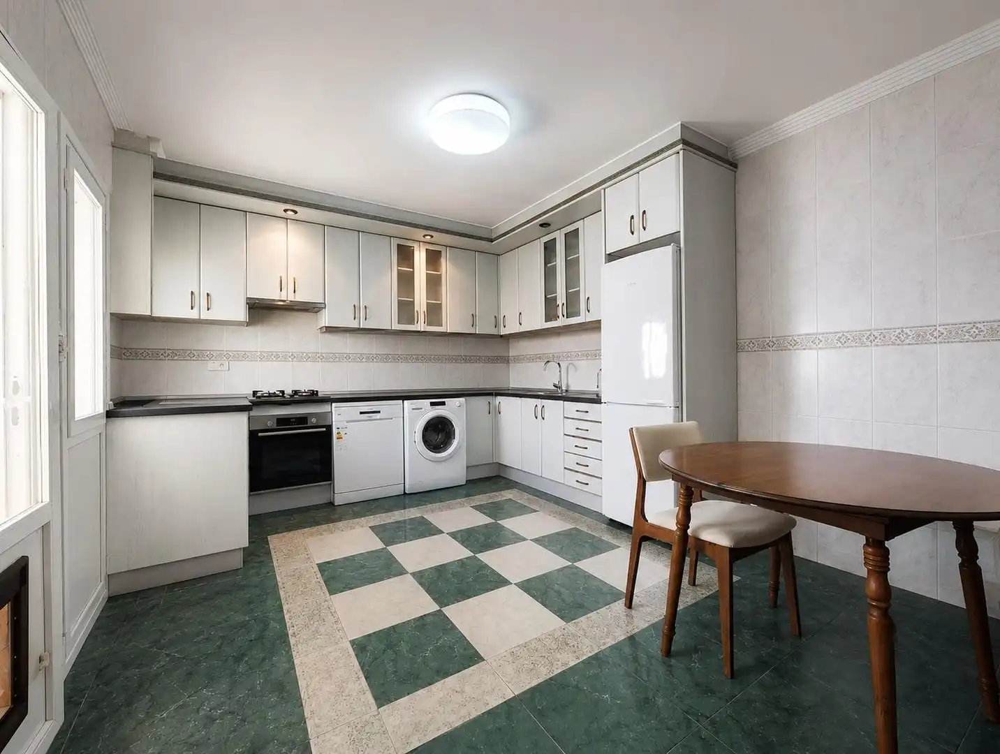 Kitchen of Houses for sale in Puertollano  with Air Conditioner, Heating and Terrace