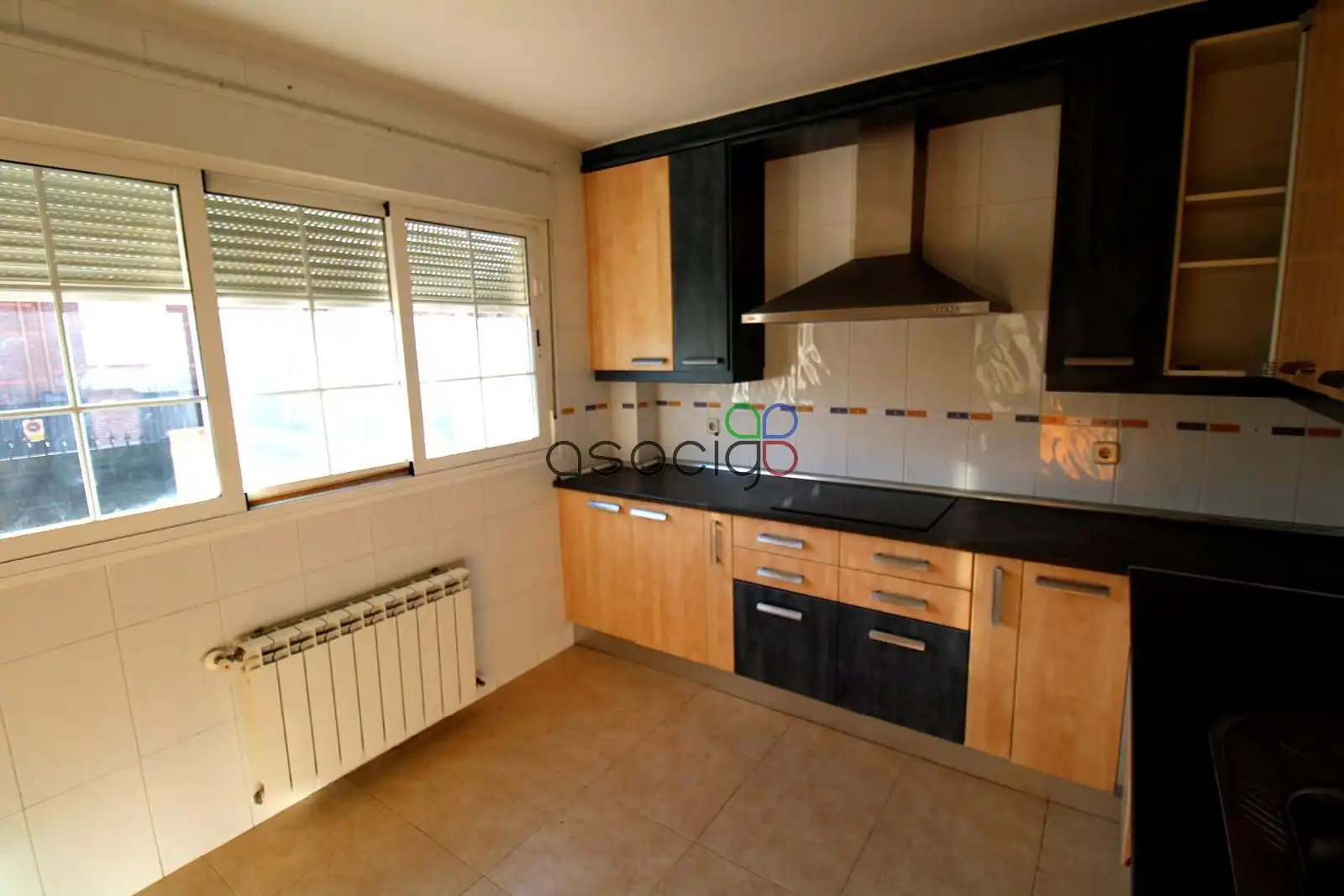 Cocina de Casa adosada en venta en Azuqueca de Henares con Calefacción