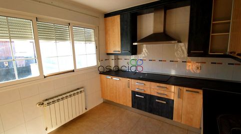 Foto 3 de Casa adosada en venta en Alisos, El Vallejo, Azuqueca de Henares