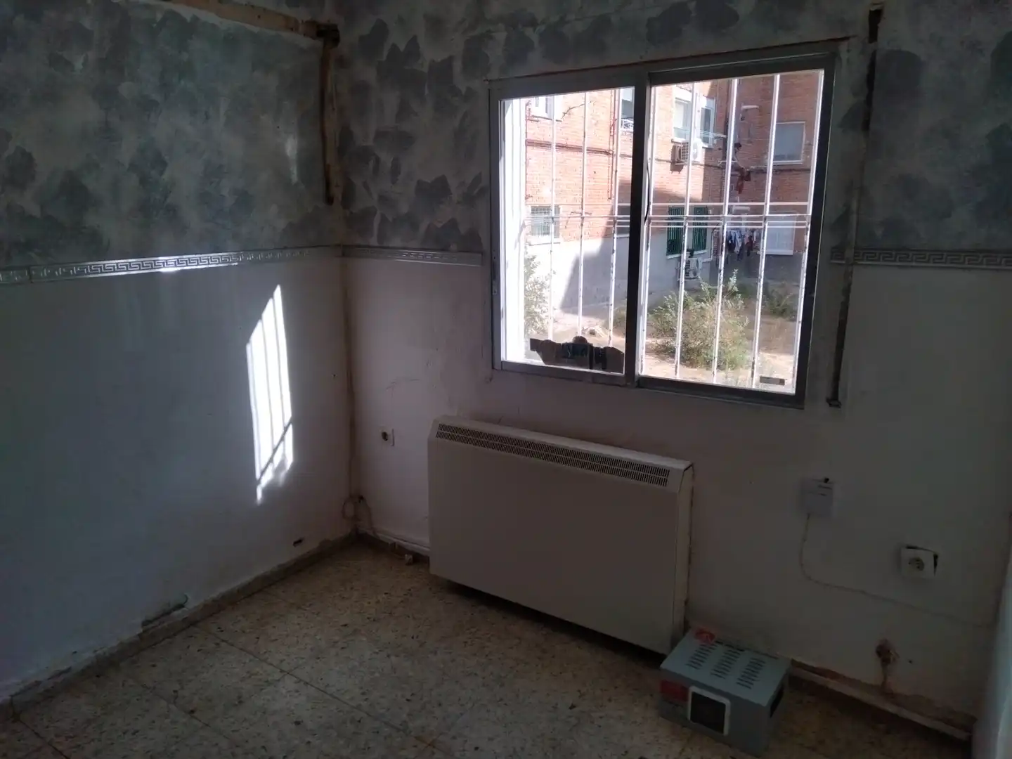 Bedroom of Flat for sale in Madrid