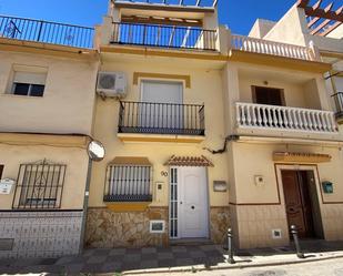 Exterior view of Single-family semi-detached to rent in Vélez-Málaga