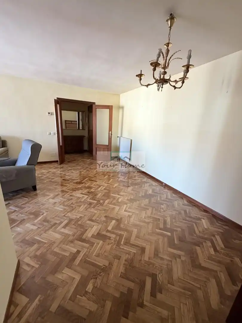 Sala d'estar de Pis en venda en Torrejón de Ardoz amb Aire condicionat, Calefacció i Parquet