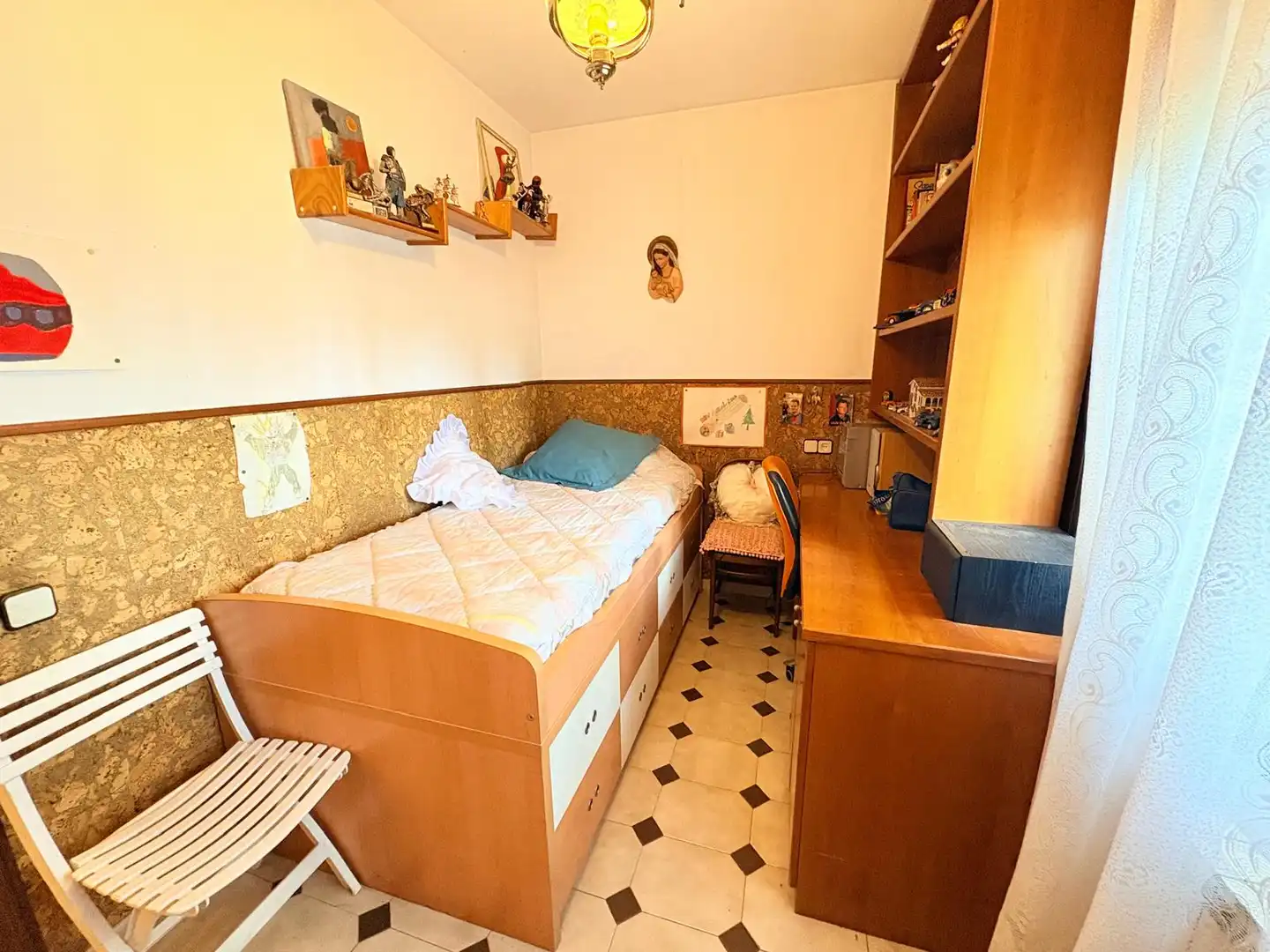 Habitación de Casa o chalet en venta en Corbera de Llobregat con Calefacción, Jardín privado y Terraza