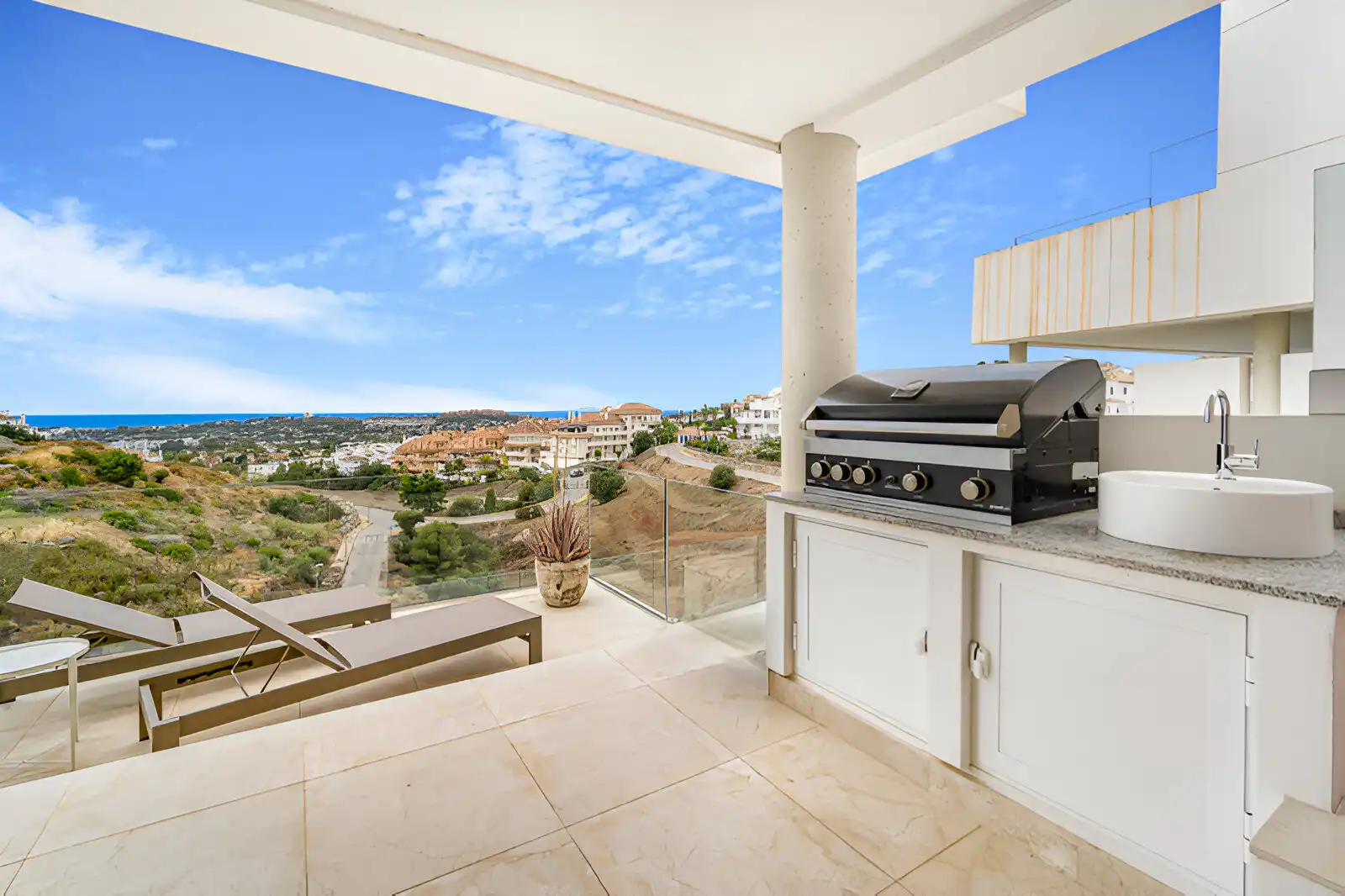 Apartment mit Pool zum Verkauf in Nueva Andalucía, imagen 9