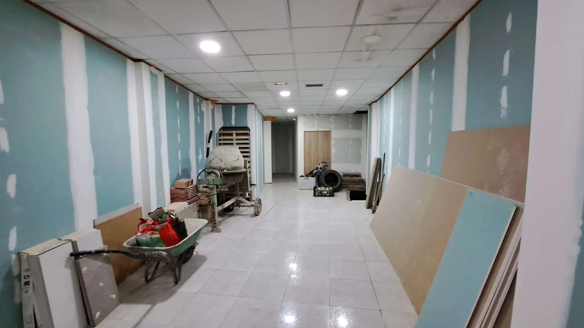 Business premises for sale in san blas, imagen 14