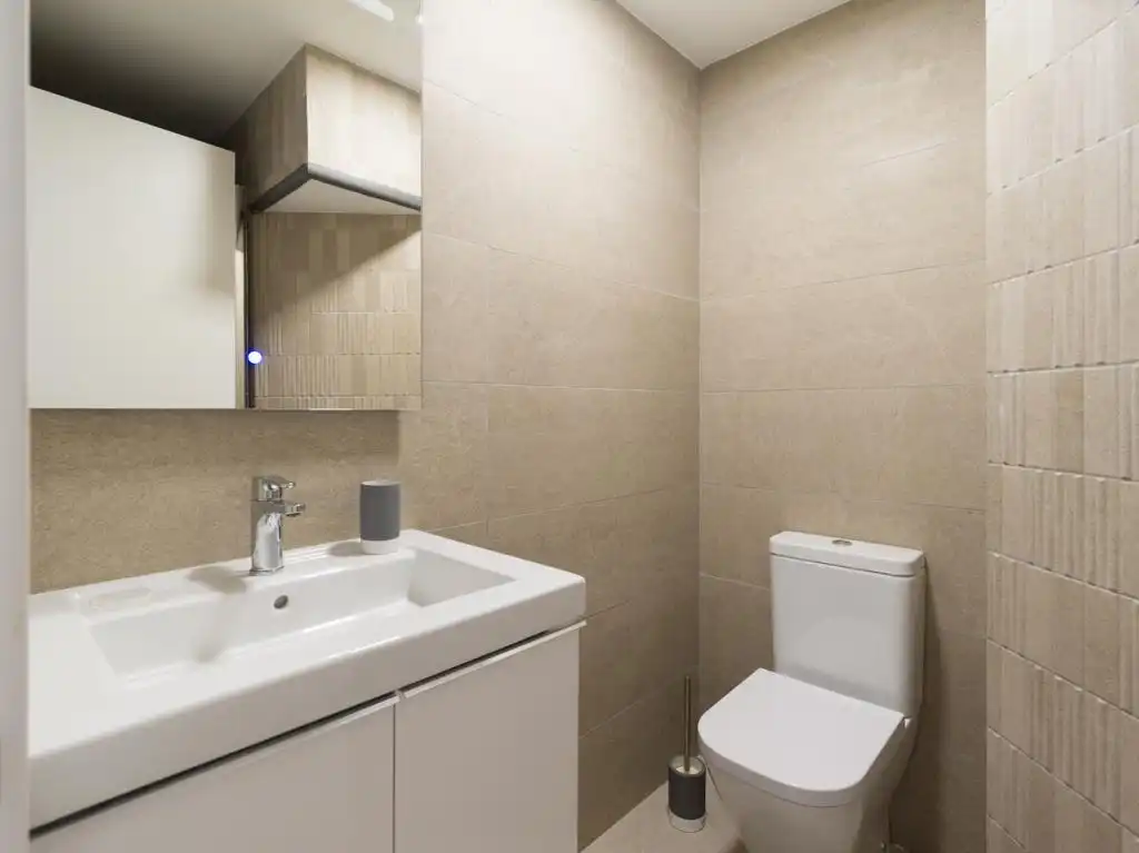 Badezimmer von Maisonette zum Verkauf in Las Palmas de Gran Canaria mit Abstellraum, Möbliert und Ofen