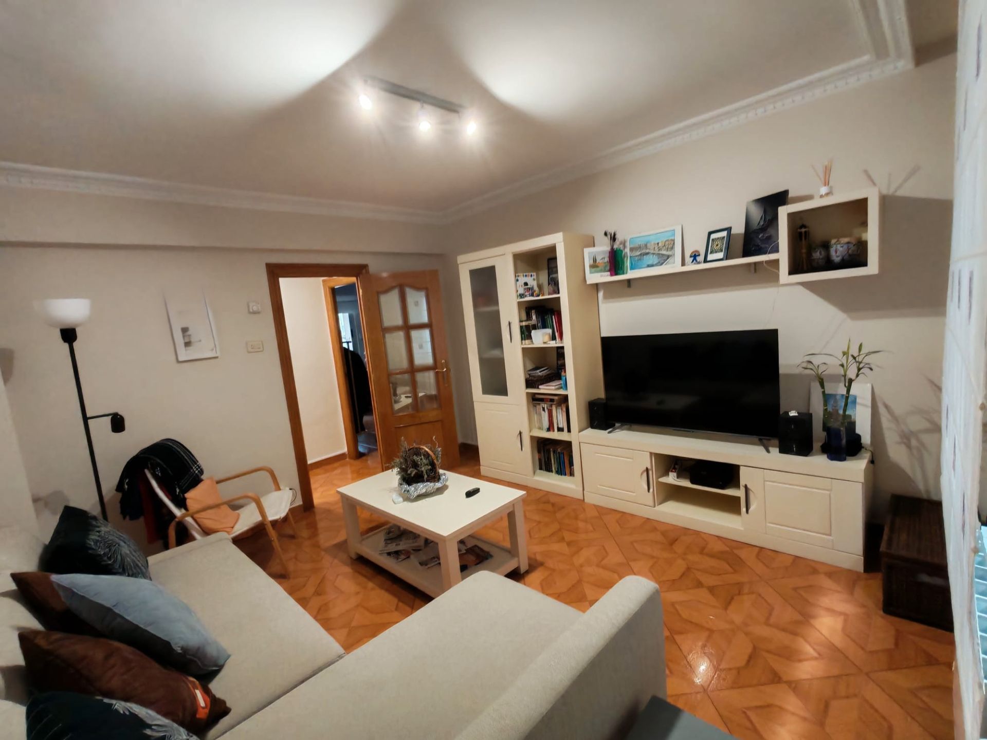 Sala de estar de Piso en venta en Santurtzi  con Calefacción