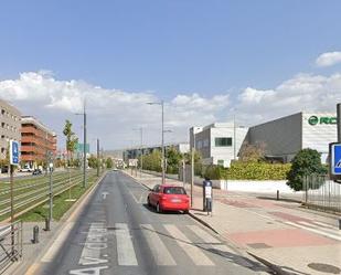 Exterior view of Flat for sale in  Granada Capital