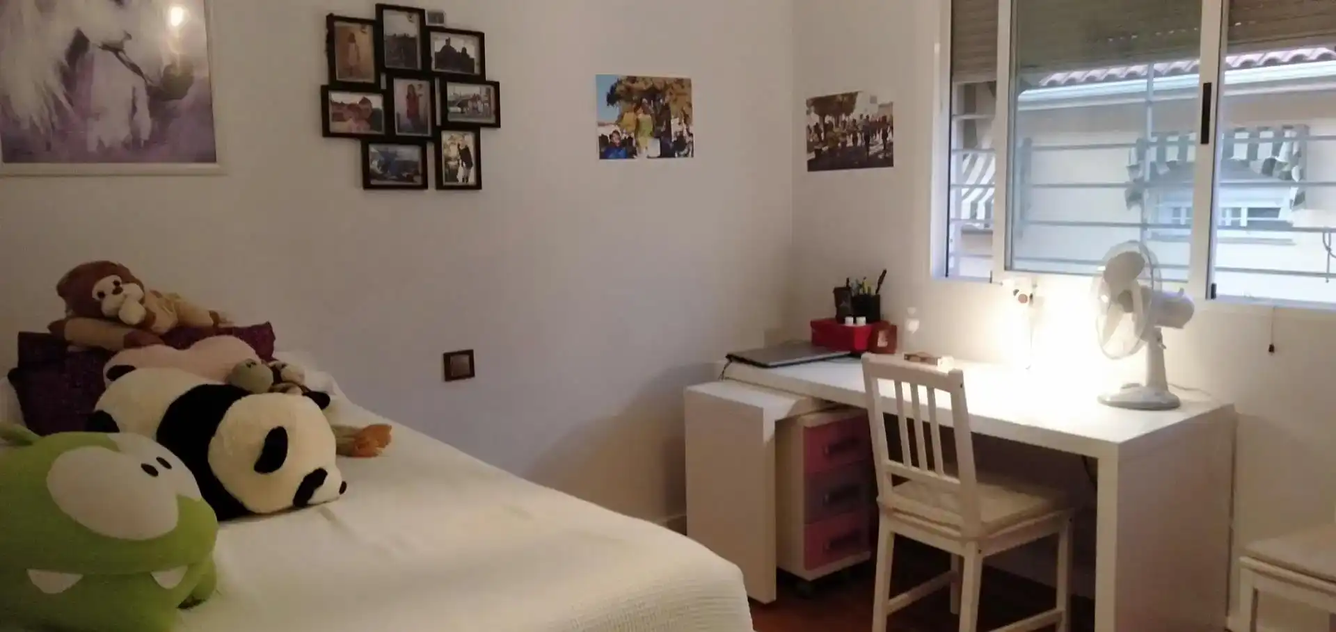 Dormitori de Casa adosada en venda en Badajoz amb Aire condicionat, Parquet i Traster