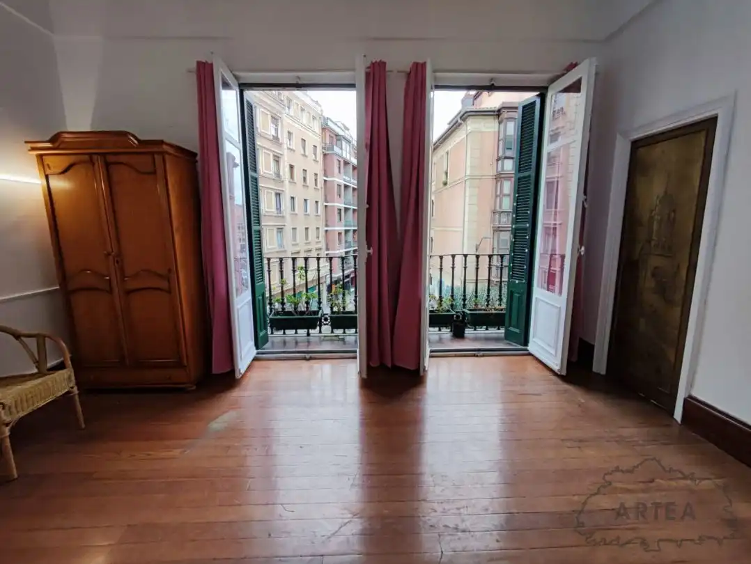 Habitación de Piso de alquiler en Bilbao  con Calefacción, Horno y Lavadora