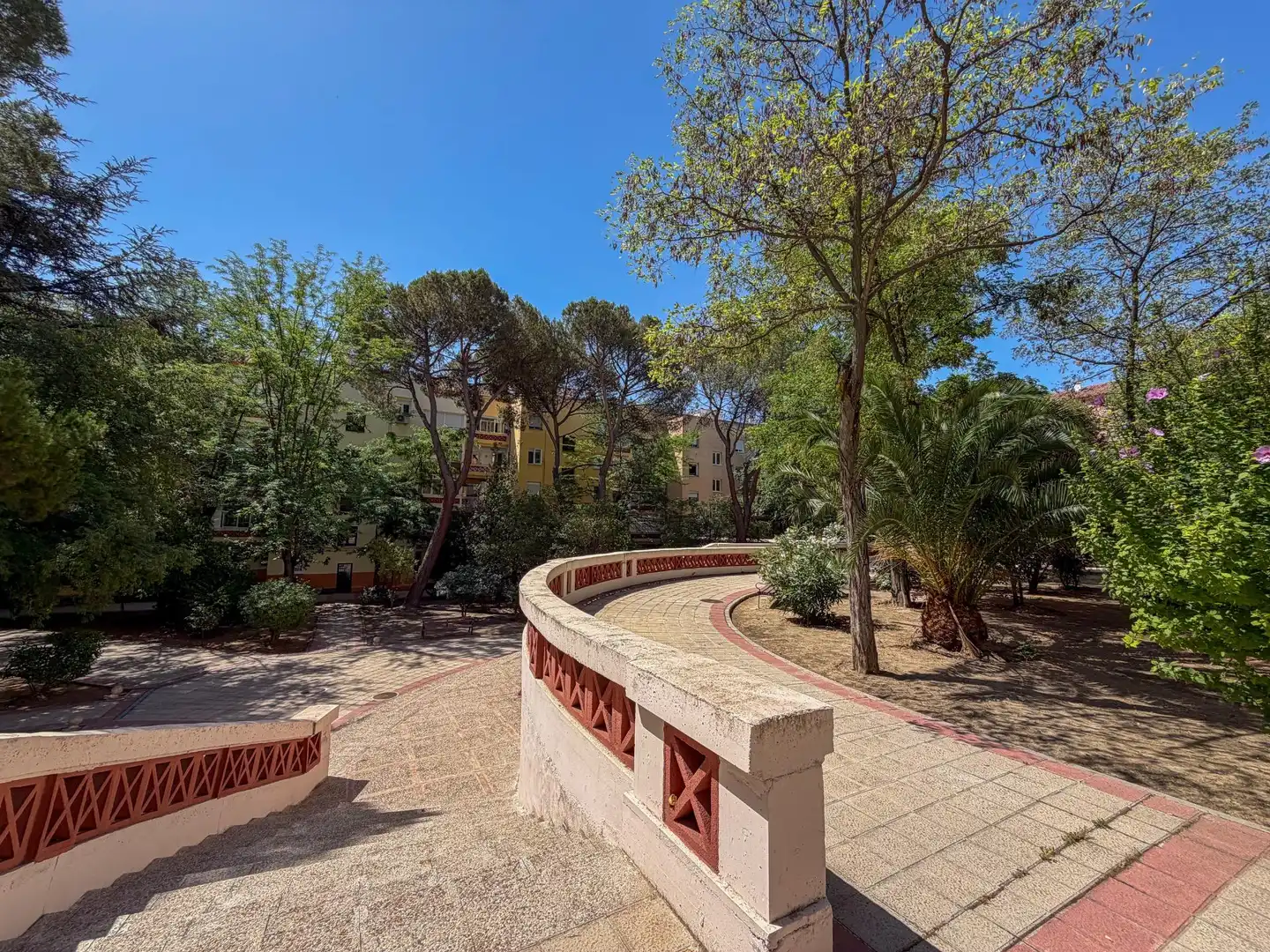 Exterior view of Flat for sale in Madrid