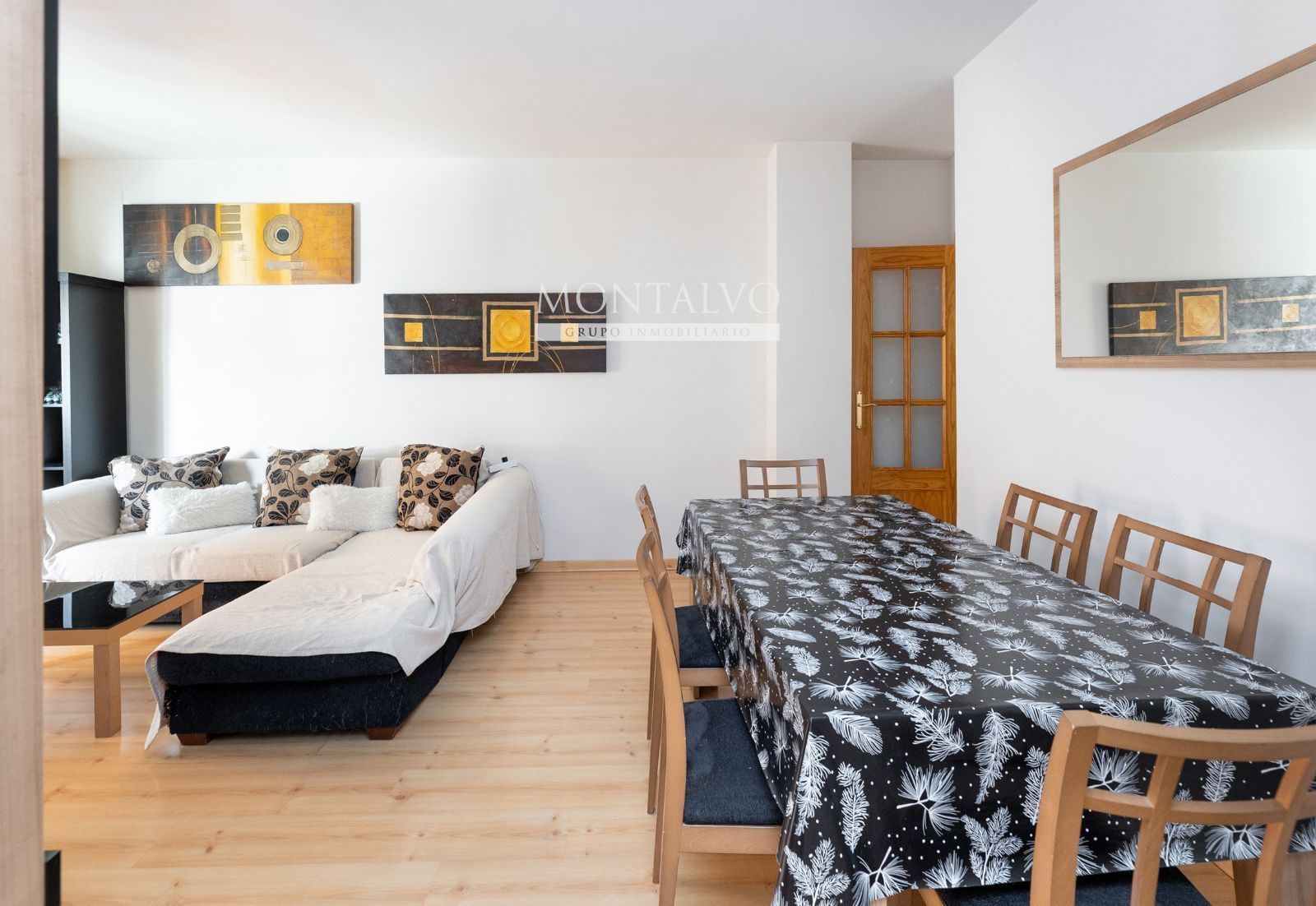 Living room of Flat for sale in Atarfe  with Air Conditioner, Heating and Terrace