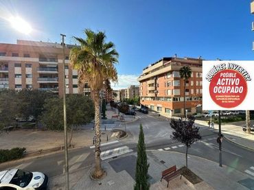 Appartement compact avec ascenseur à vendre à Parc Central