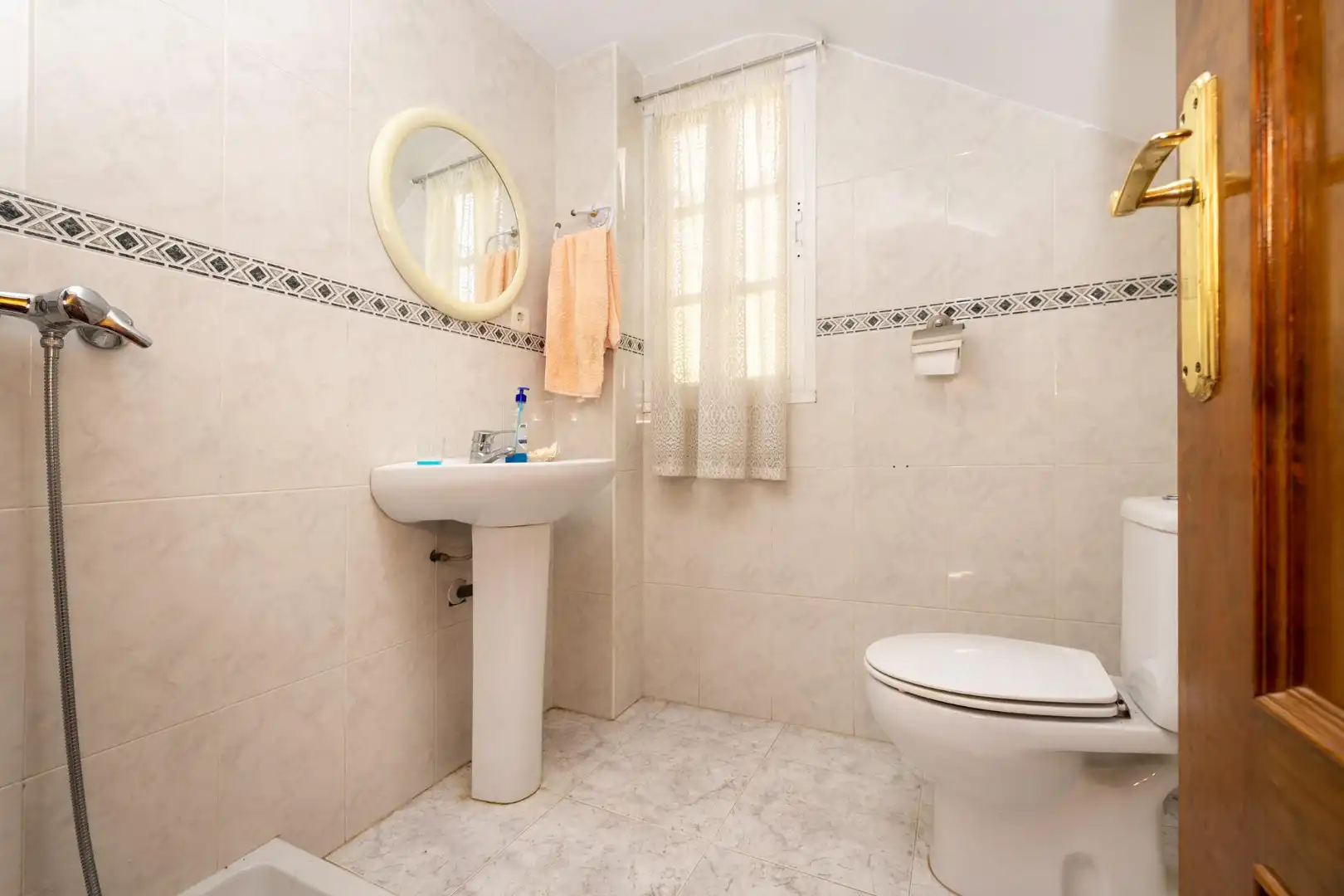 Casa adosada en venta en Calle Calle Aperos del Pilar, Motril ciudad