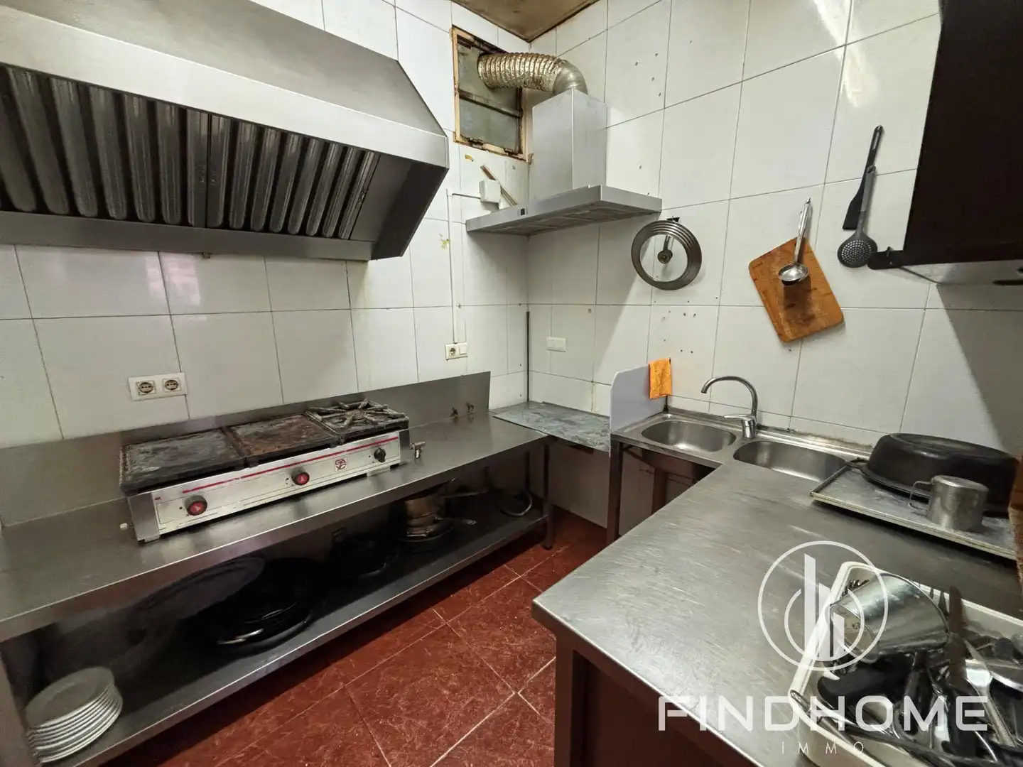 Cuina de Casa o xalet en venda en Olot amb Aire condicionat, Calefacció i Terrassa