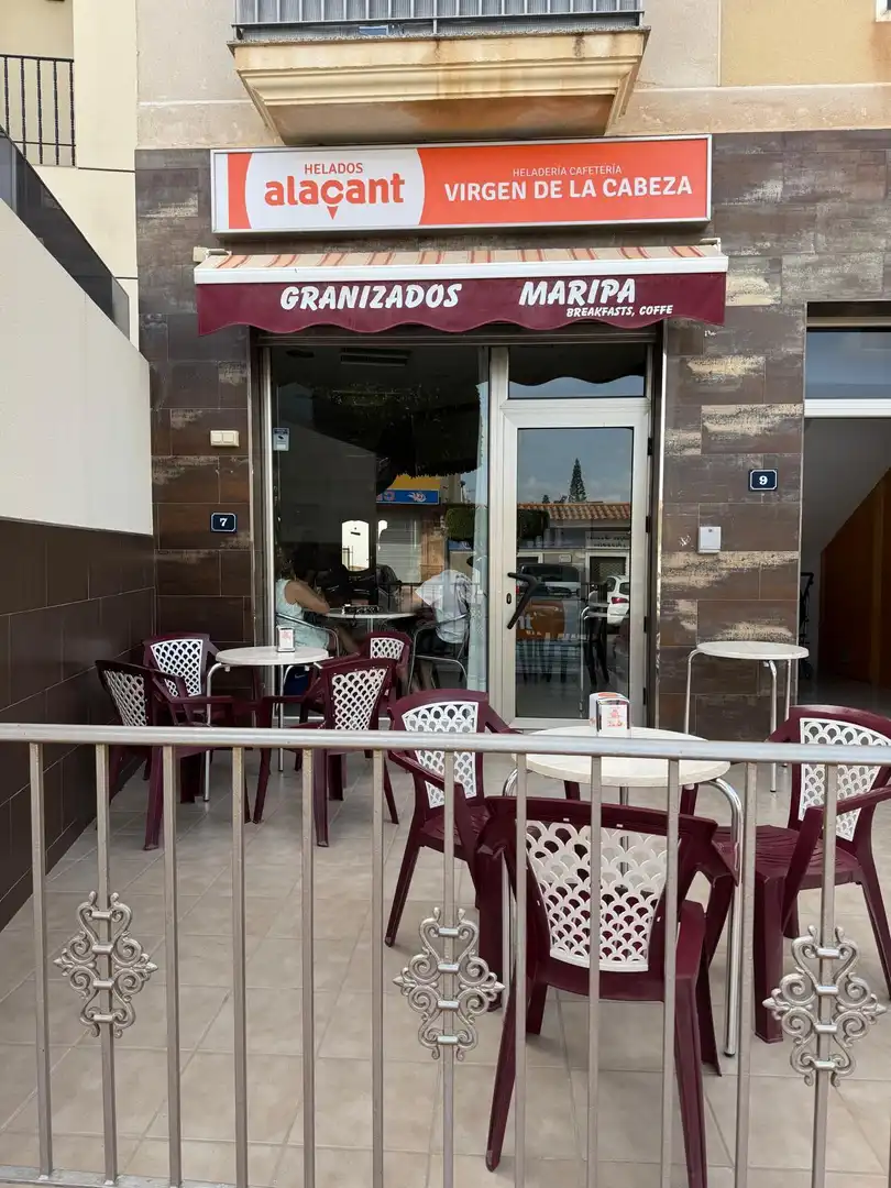 Local de alquiler en Antas