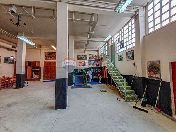 Industrial buildings for sale in Vigo 