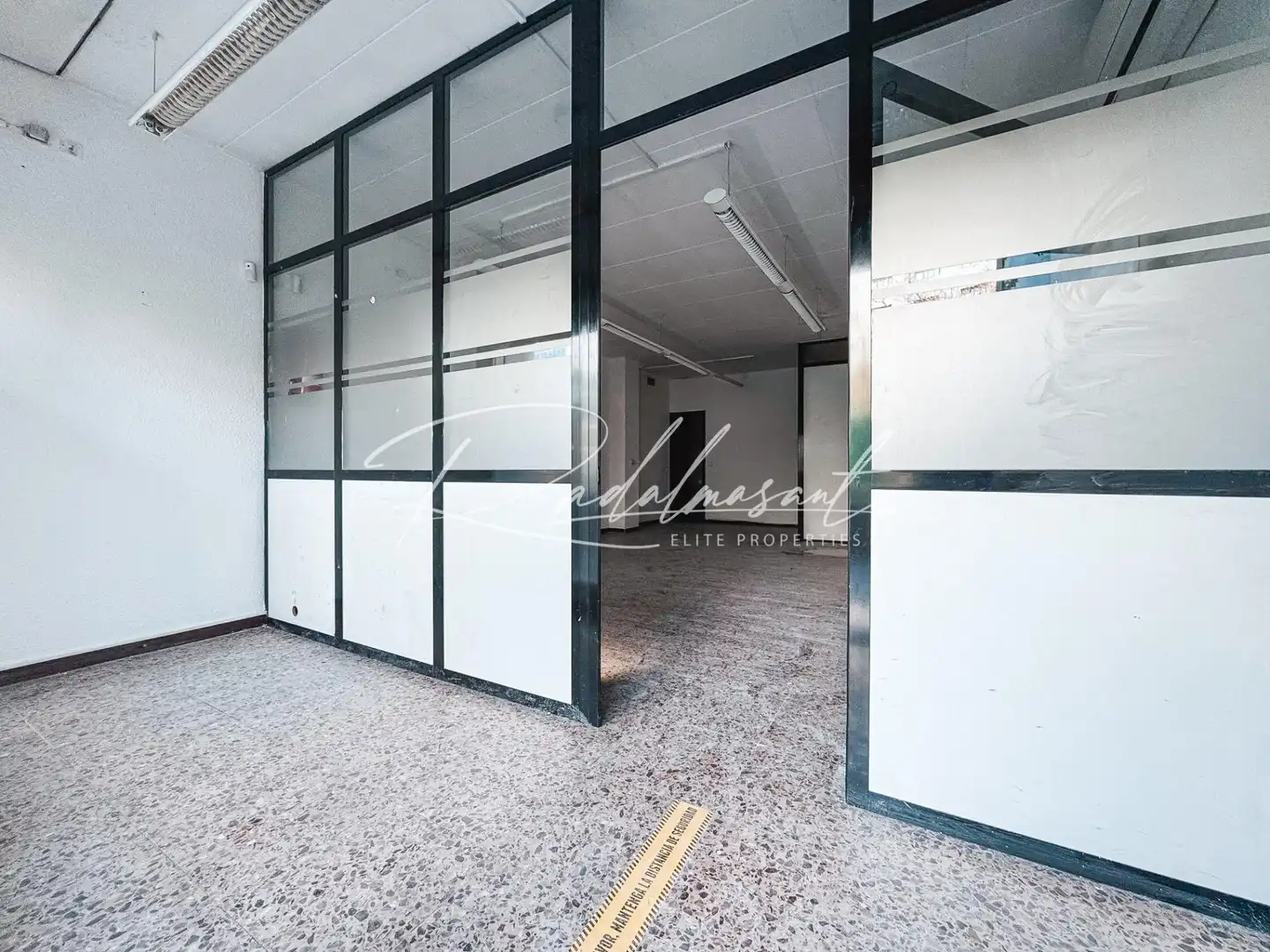 Geschaftsraum zur Miete in Carrer del Morell, 23, Llevant