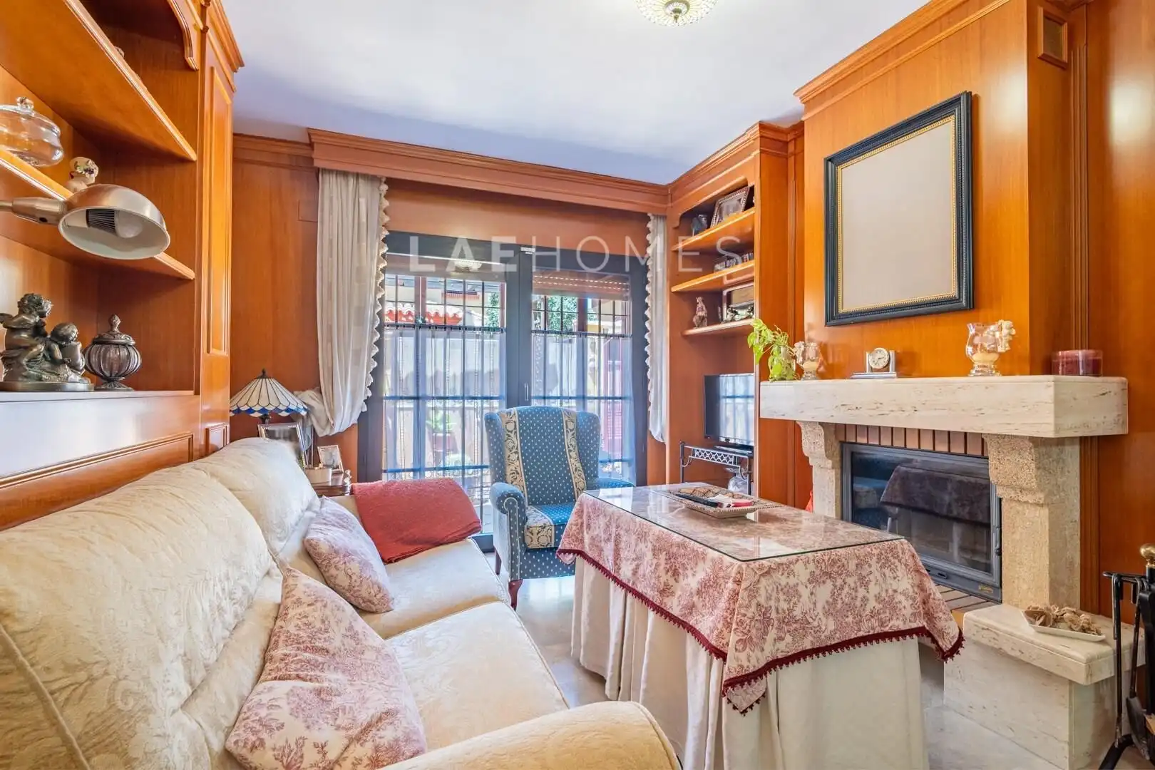 Sala d'estar de Casa adosada en venda en Málaga amb Aire condicionat, Calefacció i Terrassa