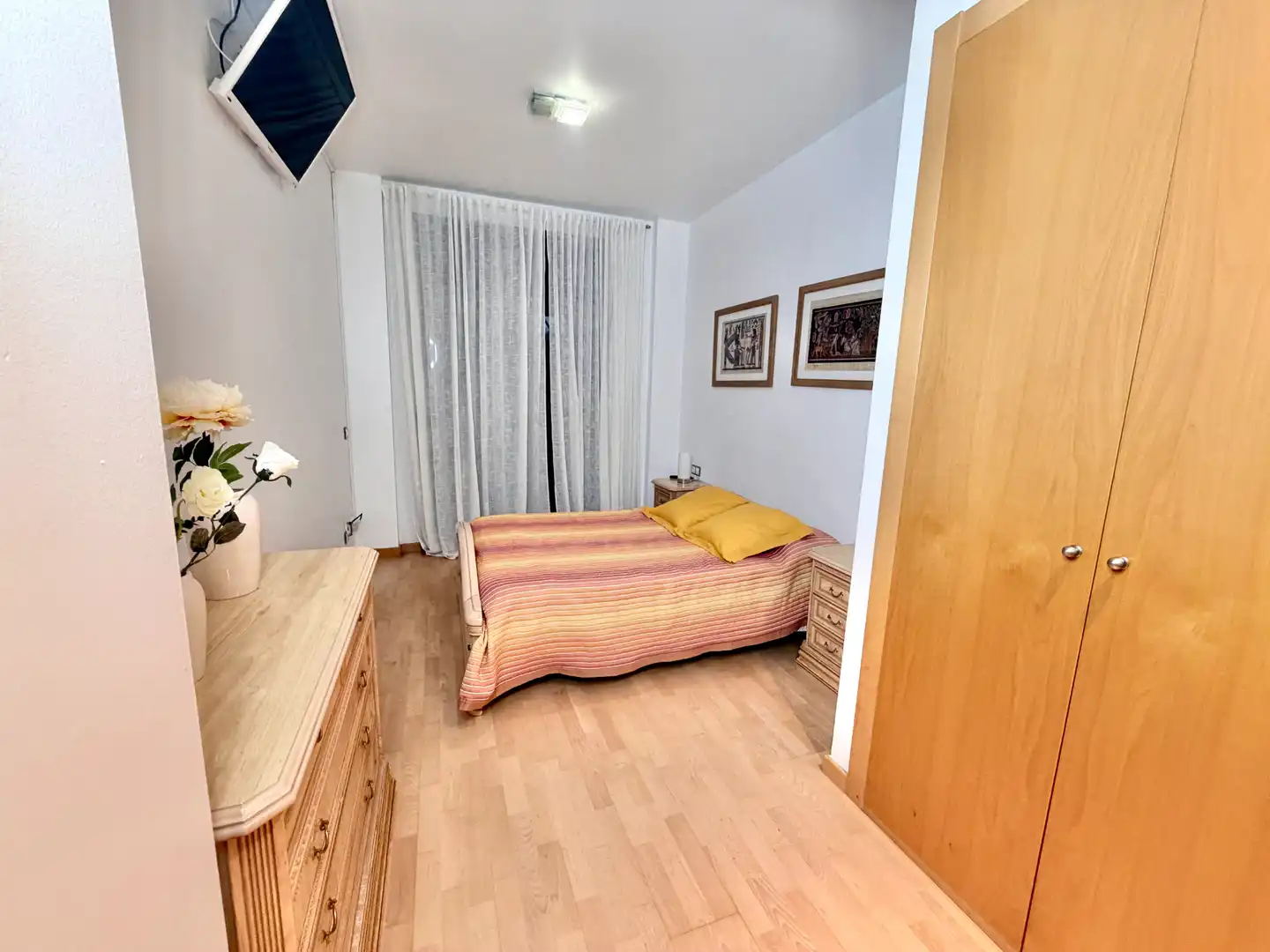 Bedroom of Ground floor for sale in Badalona  with Air Conditioner, Heating and Private garden
