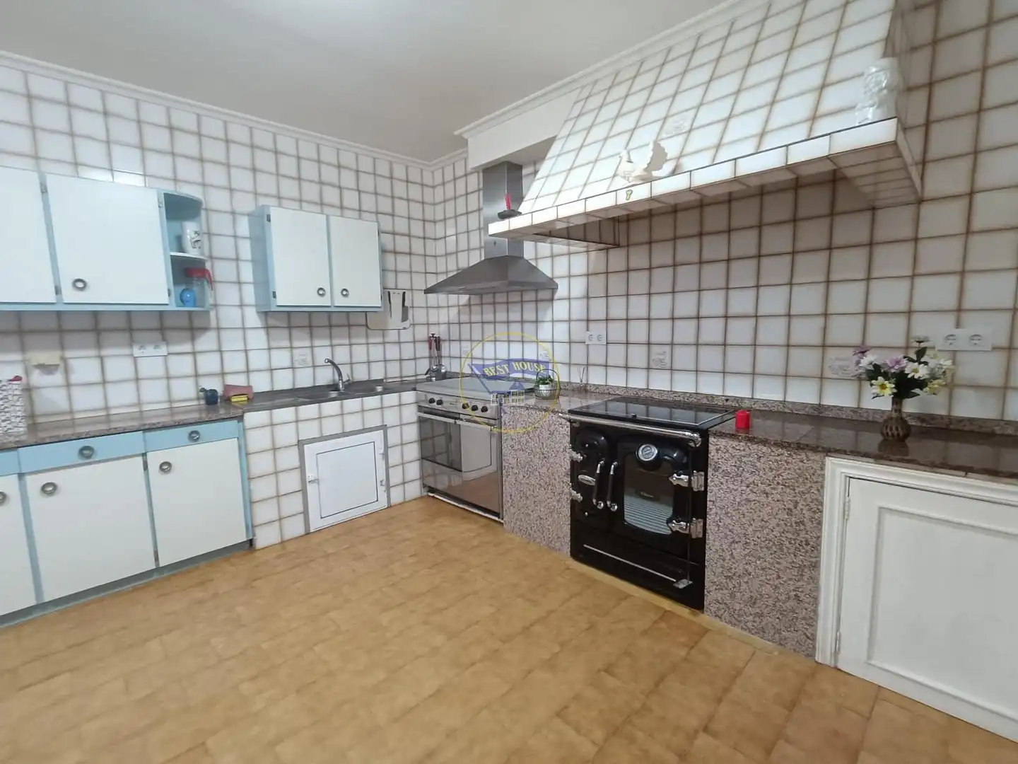 Cocina de Casa o chalet en venta en Vigo  con Trastero, Amueblado y Balcón