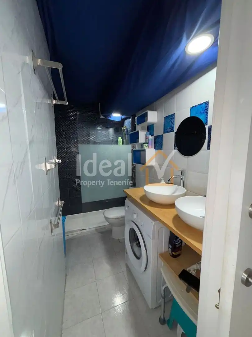 Apartamento con piscina en venta en Costa Adeje, imagen 12