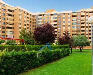 Exterior view of Flat for sale in  Zaragoza Capital  with Air Conditioner and Terrace