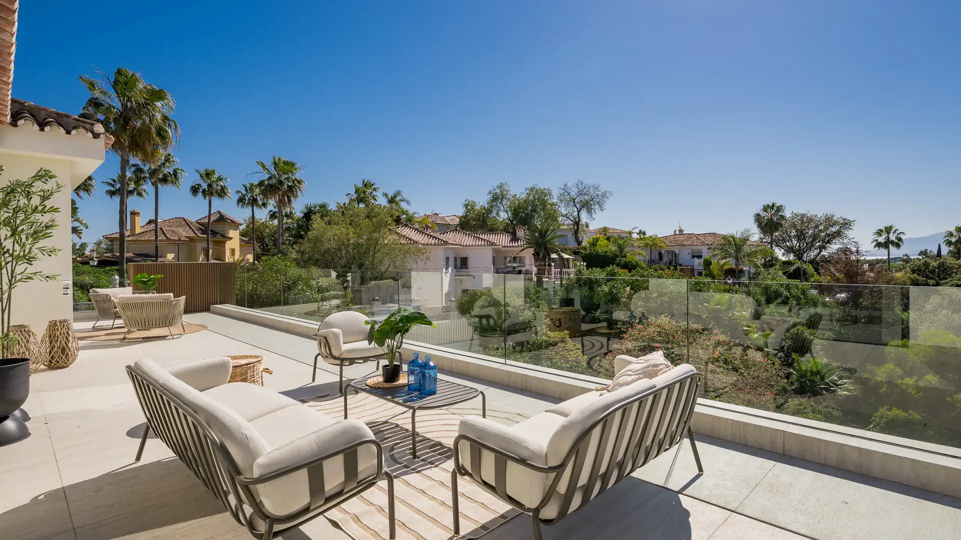 Terraza de Casa o chalet en venta en Marbella con Aire acondicionado, Jardín privado y Terraza