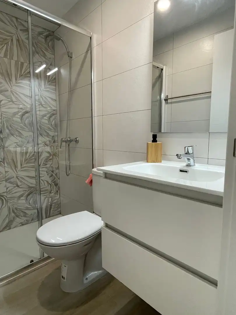 Baño de Piso en venta en Villa del Prado