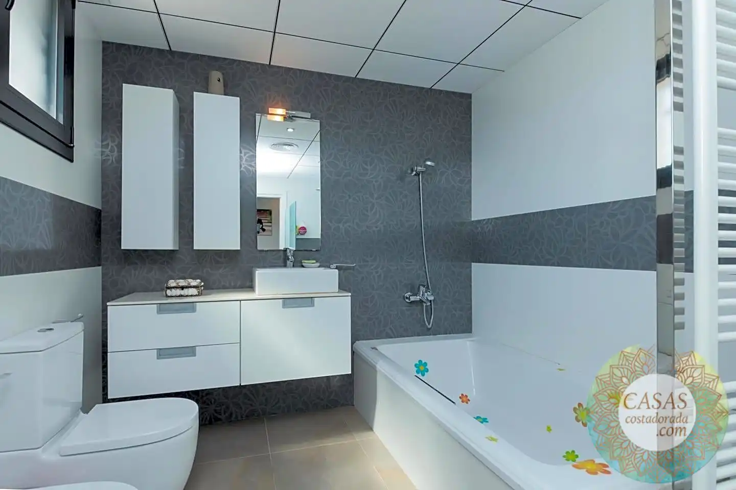 Baño de Casa o chalet en venta en Tortosa con Aire acondicionado, Calefacción y Jardín privado