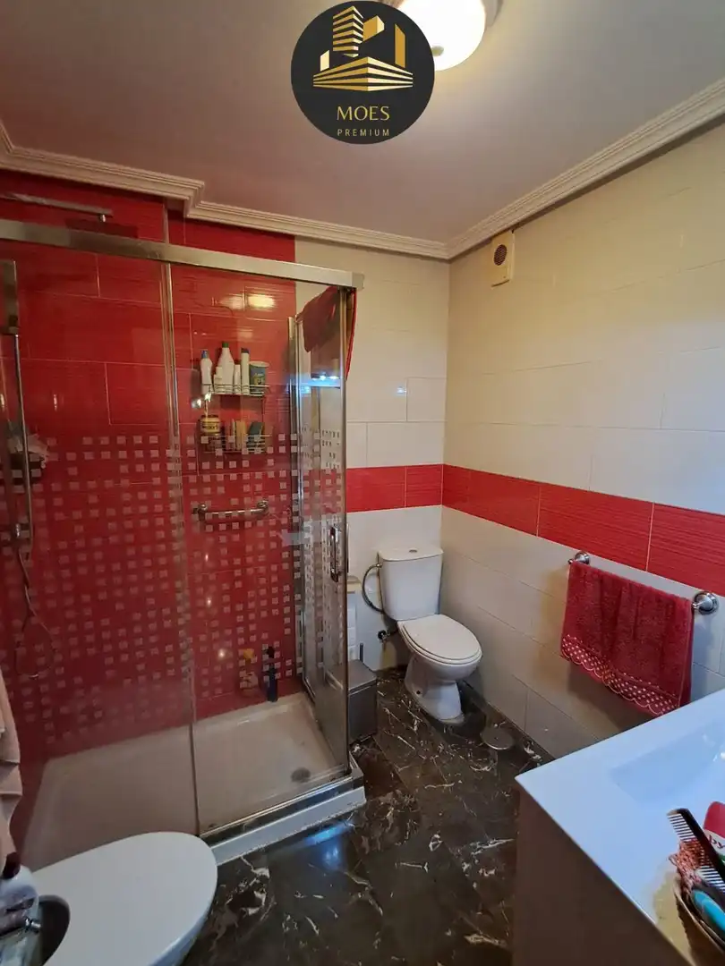 Baño de Piso en venta en Linares con Aire acondicionado, Calefacción y Terraza