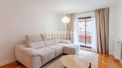 Foto 2 de Piso en venta en De Burgos, Castilla,  Madrid Capital