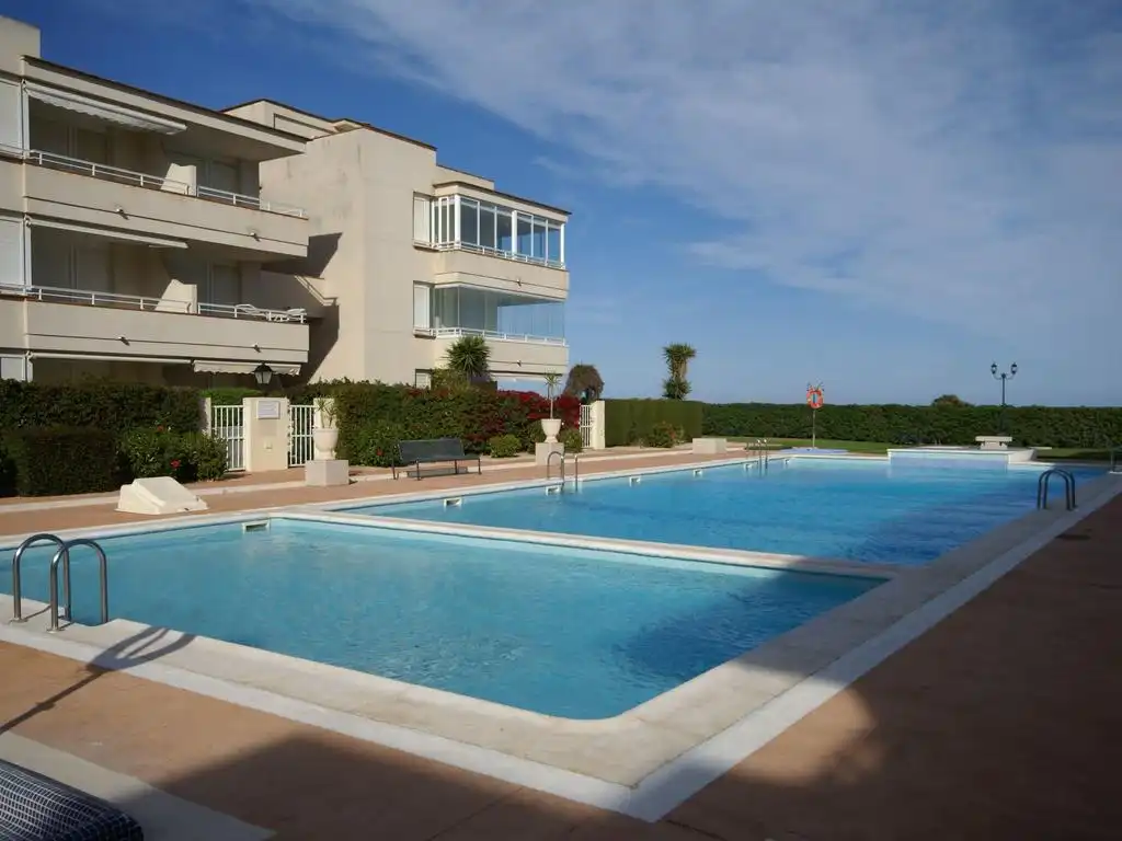 Swimming pool of Apartments for rent in Vinaròs  with Air Conditioner, Furnished and Oven
