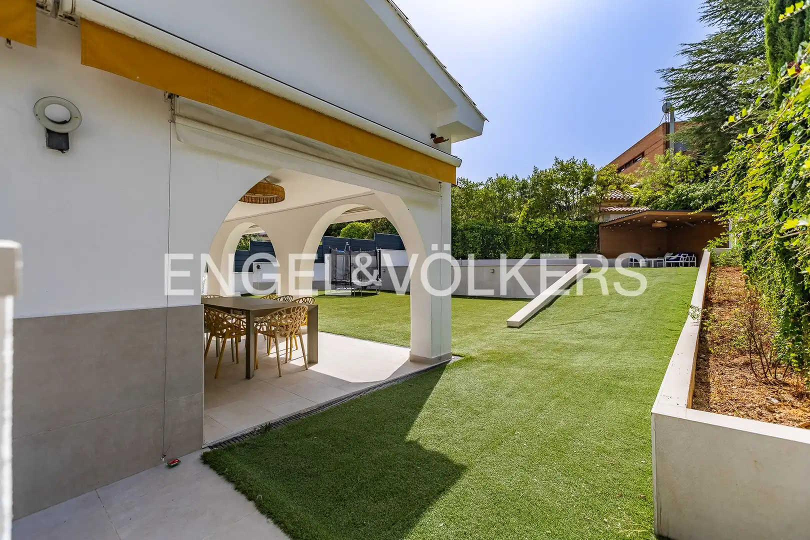 Terrassa de Casa o xalet de lloguer en Sant Cugat del Vallès amb Aire condicionat, Calefacció i Jardí privat
