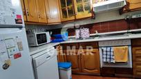 Cuina de Casa adosada en venda en  Madrid Capital amb Aire condicionat