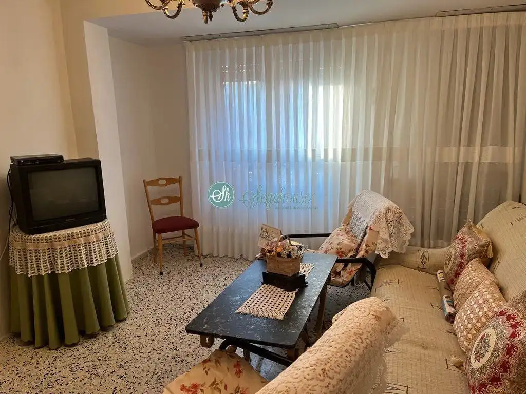 Sala de estar de Piso en venta en Segovia con Calefacción y Trastero