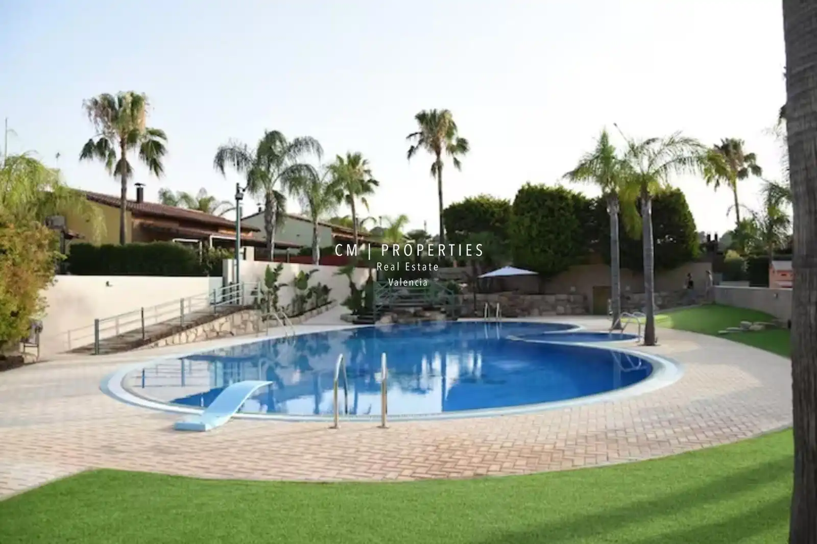 Exterior view of Houses for rent in Riba-roja de Túria  with Air Conditioner, Heating and Terrace