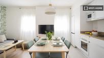 Dining room of Flat to rent in  Madrid Capital  with Air Conditioner, Heating and Furnished