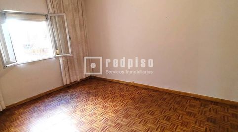 Foto 4 de Piso en venta en Montesclaros, Tres Olivos - La Piedad, Talavera de la Reina