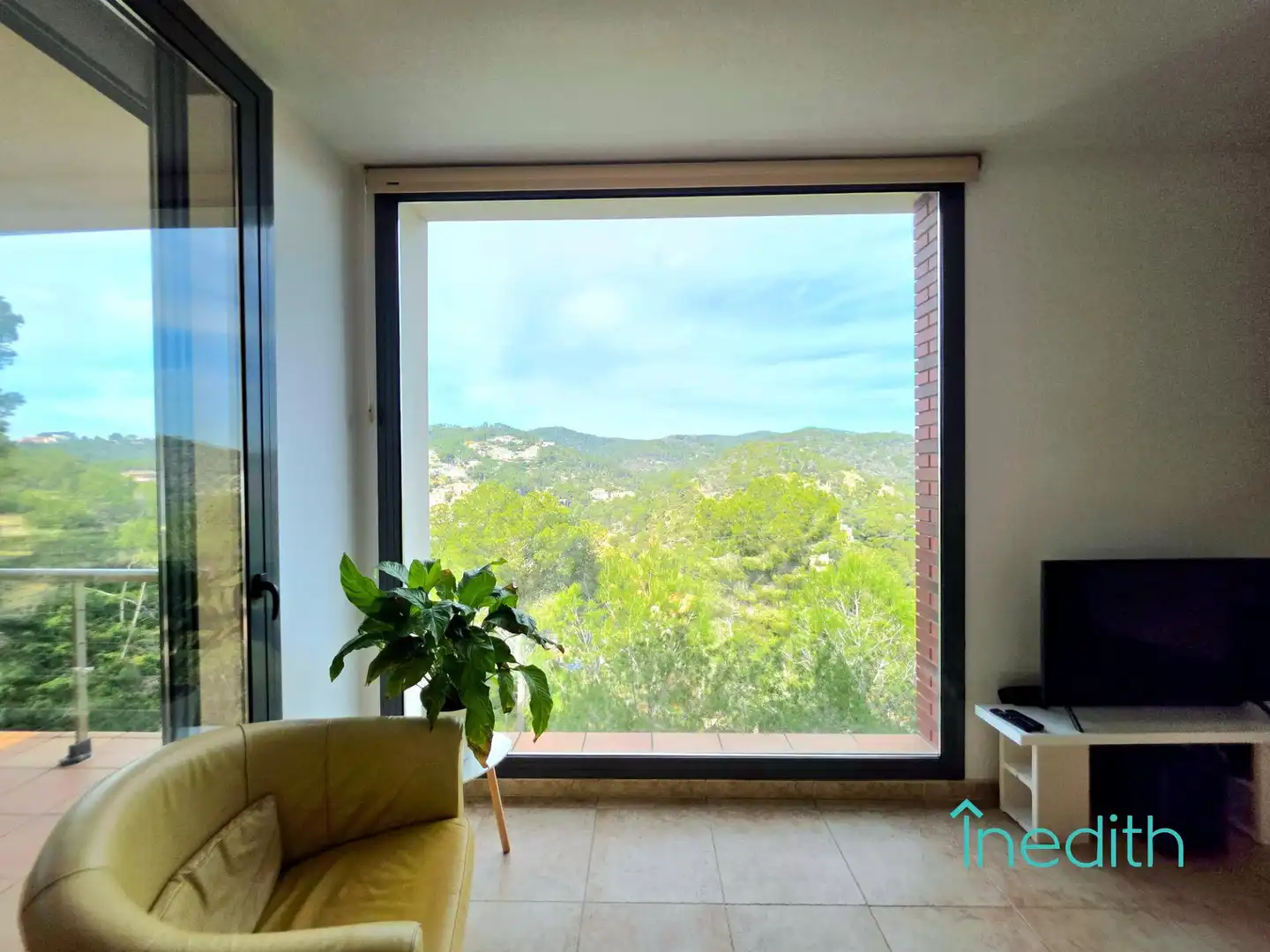 Terrassa de Casa o xalet en venda en Cubelles amb Calefacció, Jardí privat i Terrassa