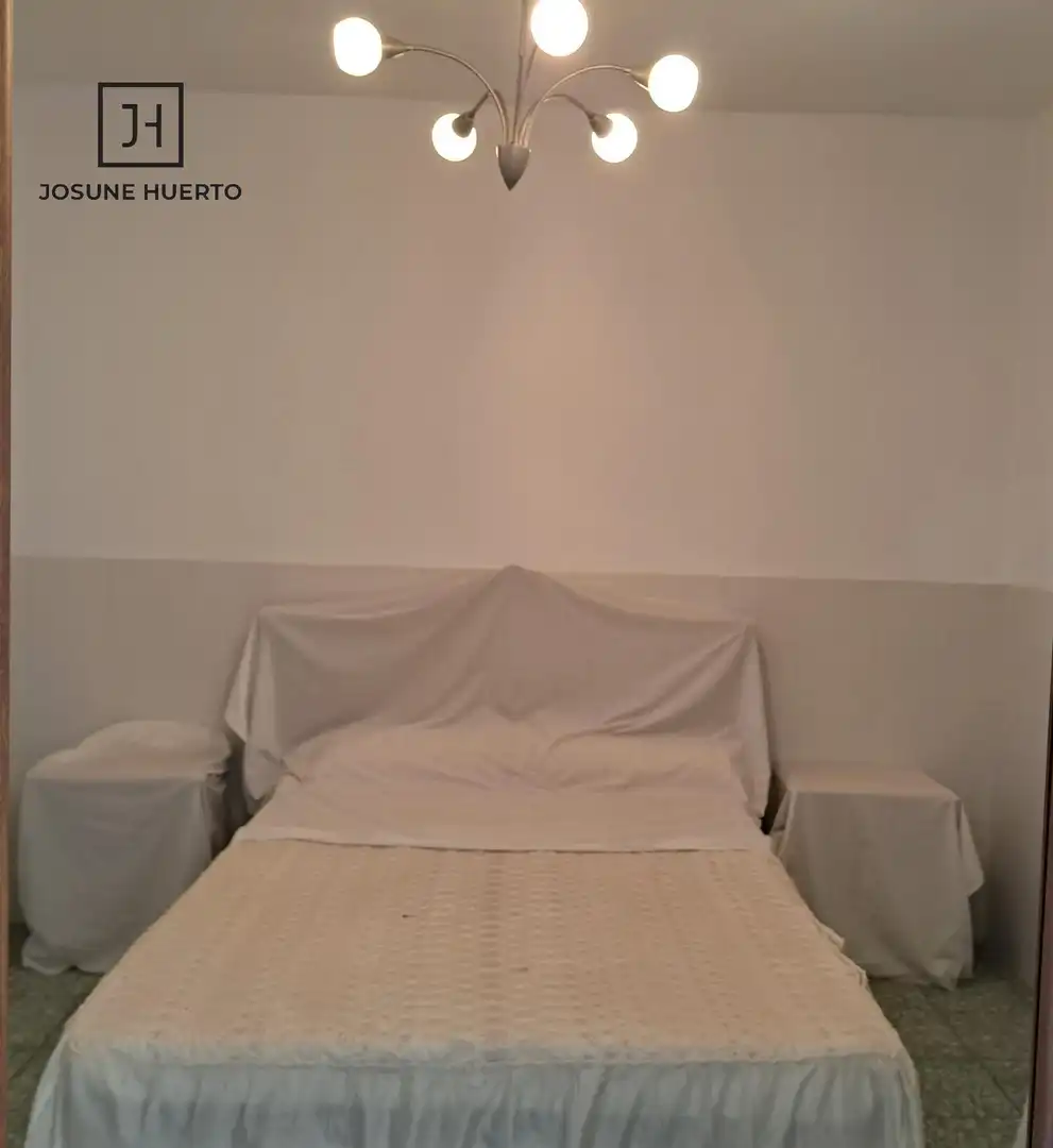 Dormitori de Casa o xalet en venda en Esparragosa de la Serena amb Terrassa