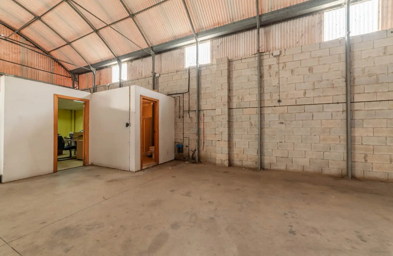 Nau industrial de lloguer en Málaga