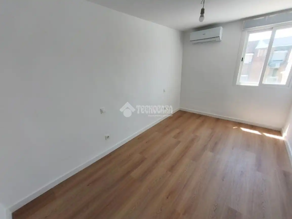 Dormitori de Pis en venda en Alcorcón amb Parquet
