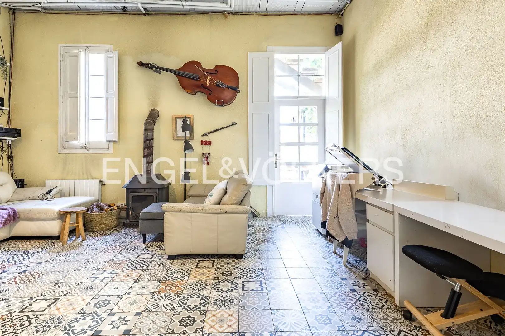 Living room of Houses for rent in El Masnou  with Air Conditioner, Heating and Furnished
