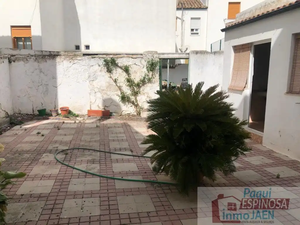 Haus zum Verkauf in Torredonjimeno