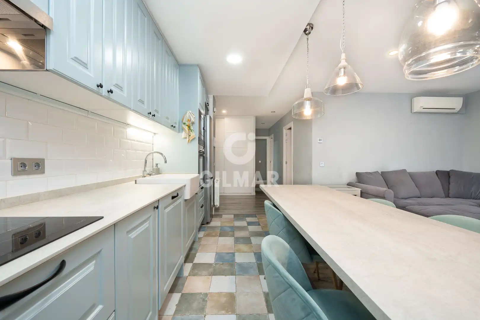Küche von Wohnung zum Verkauf in Madrid mit Heizung und Privatgarten