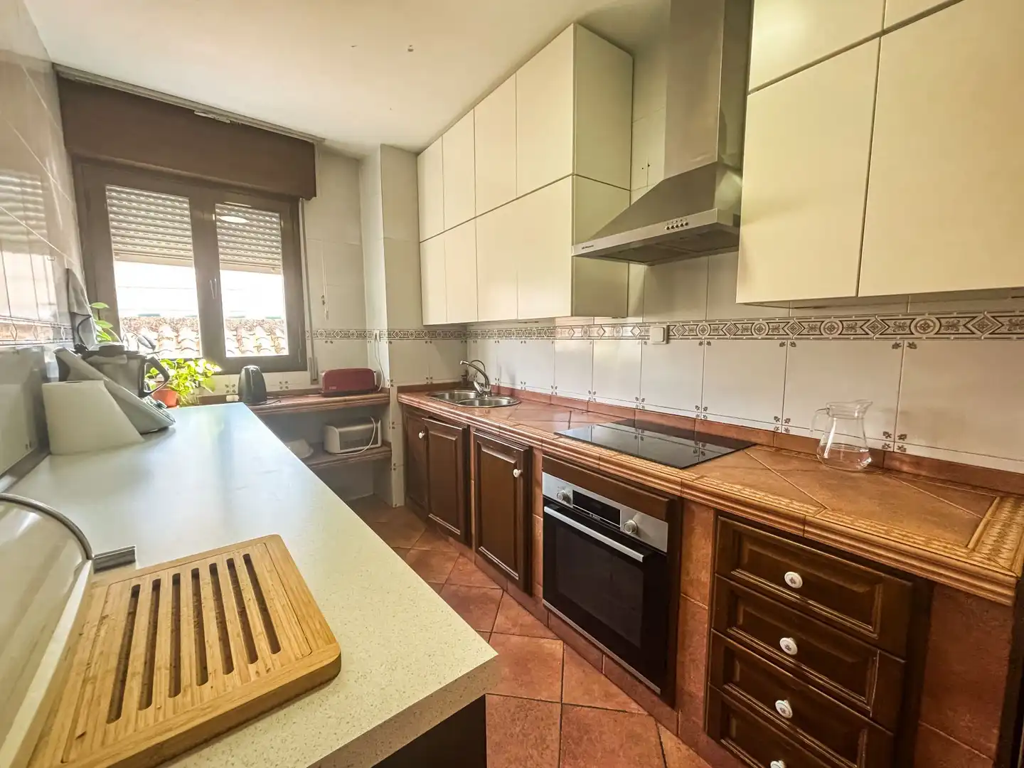 Cuina de Casa o xalet en venda en Loja amb Aire condicionat, Calefacció i Terrassa
